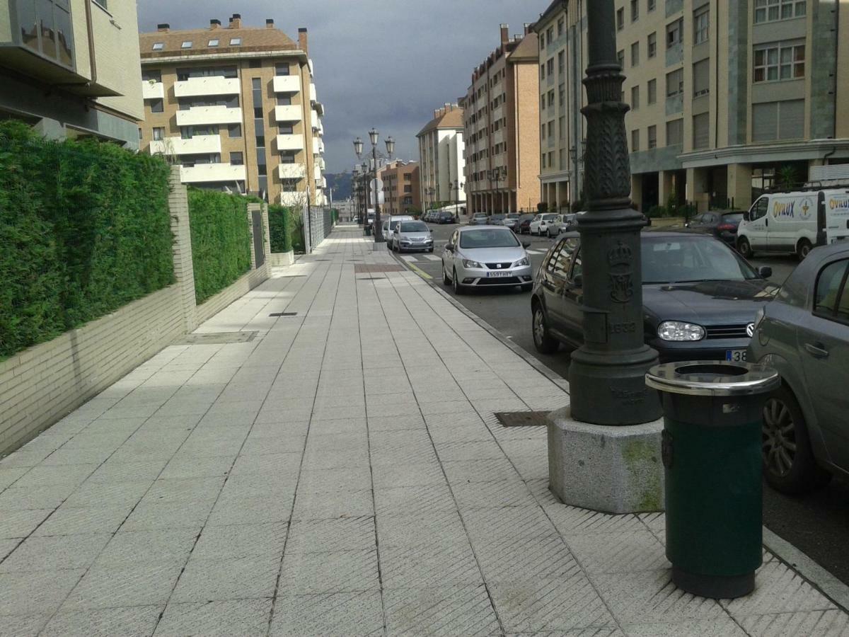 Torre De La Fuente Aprtovistas Piscina Parking Apartment Овиедо Екстериор снимка
