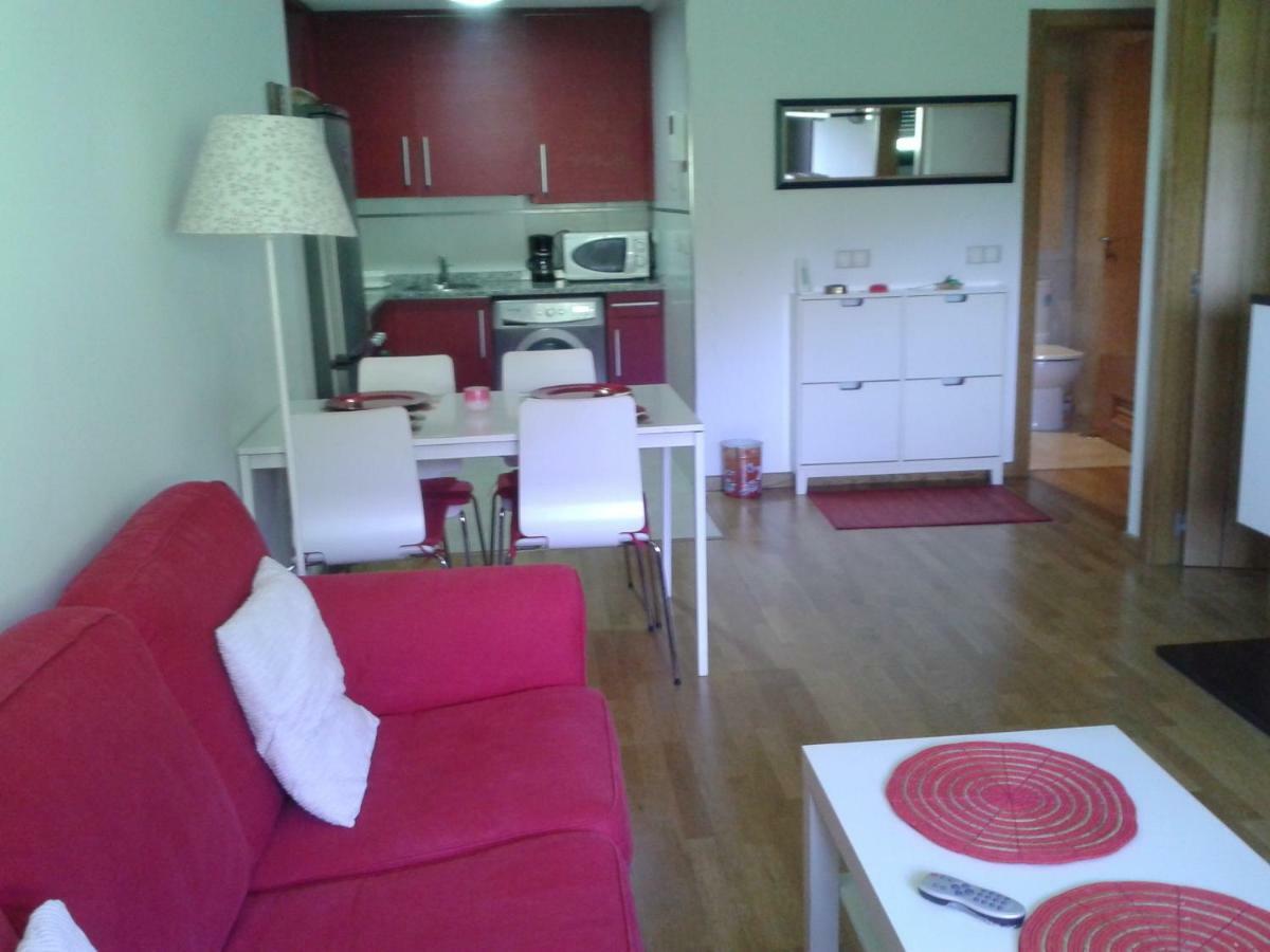 Torre De La Fuente Aprtovistas Piscina Parking Apartment Овиедо Екстериор снимка